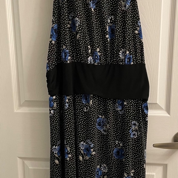 Halter dress XXL - Picture 3 of 3